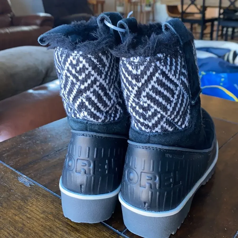 Sorel Youth Girl's Tivoli II Pull On Winter Boot winter vacation school sz 4